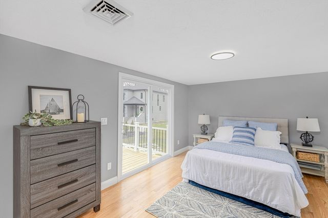 7 Trues Pkwy, Sandown, NH 03873