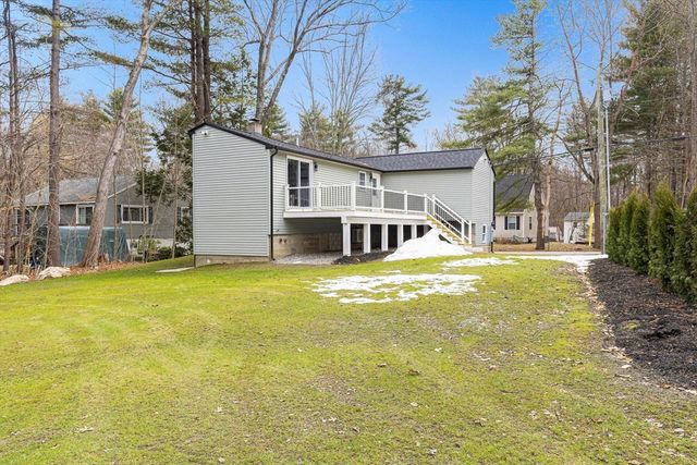 7 Trues Pkwy, Sandown, NH 03873