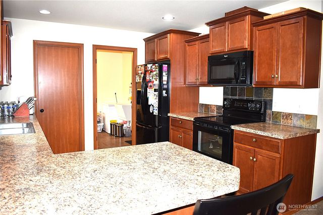 20236 White Rock Loop SW, Centralia, WA 98531
