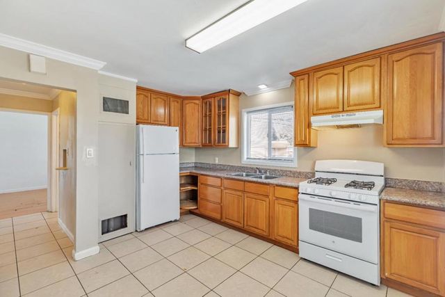 1037 N 7th Street, San Jose, CA 95112