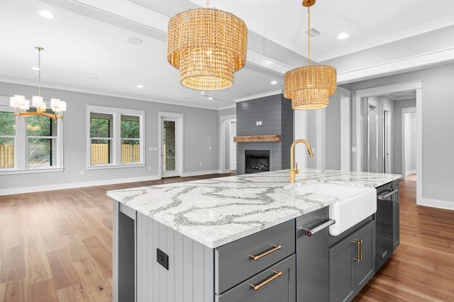 19 Caymus Cove, Freeport, FL 32439