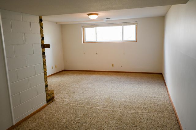 4696 Flag Avenue N, New Hope, MN 55428