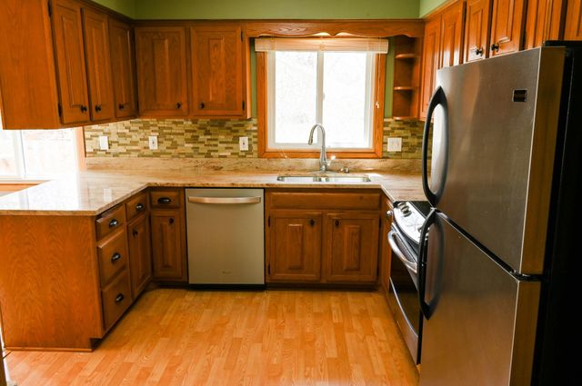 4696 Flag Avenue N, New Hope, MN 55428