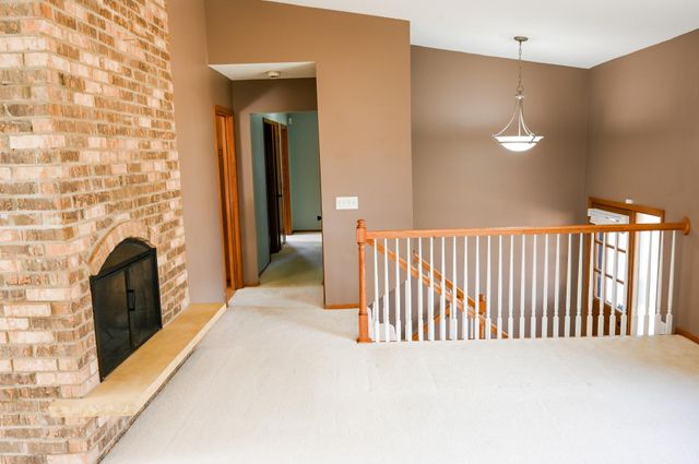 4696 Flag Avenue N, New Hope, MN 55428