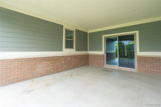 18755 Newton Street, Macomb, MI 48042