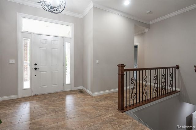 18755 Newton Street, Macomb, MI 48042