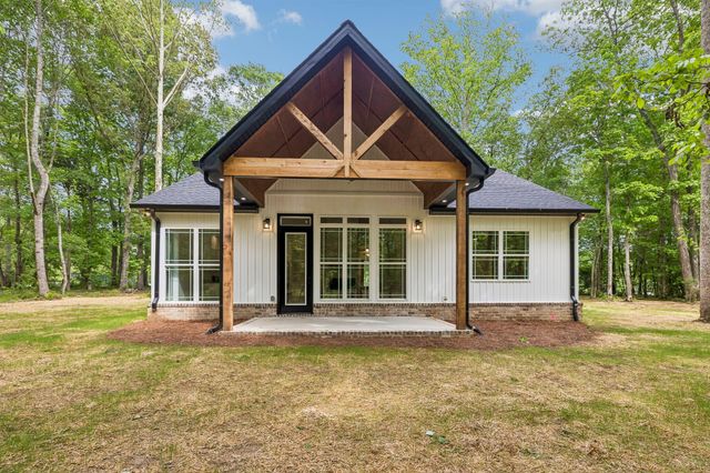 72 Haskell Winton Road, Manchester, TN 37355