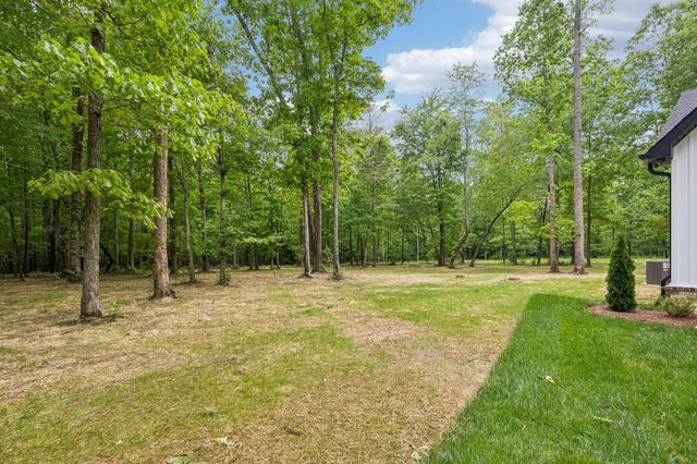 72 Haskell Winton Road, Manchester, TN 37355