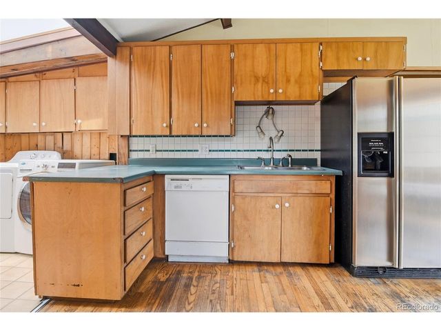 26079 Kingsbury Rd, Kittredge, CO 80457