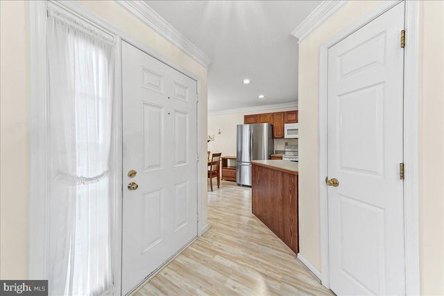 402 SUMNER WAY, West Chester, PA 19382