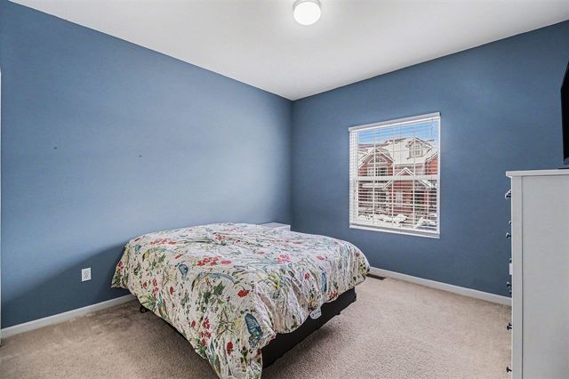 228 W Oakbrook Drive, Ann Arbor, MI 48103