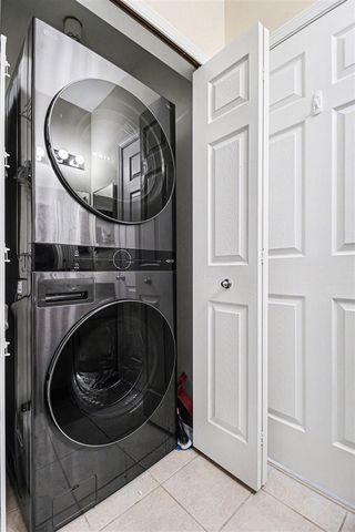 228 W Oakbrook Drive, Ann Arbor, MI 48103