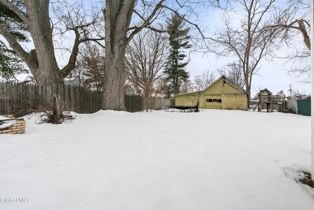 1064 Hegeman Street, Schenectady, NY 12306