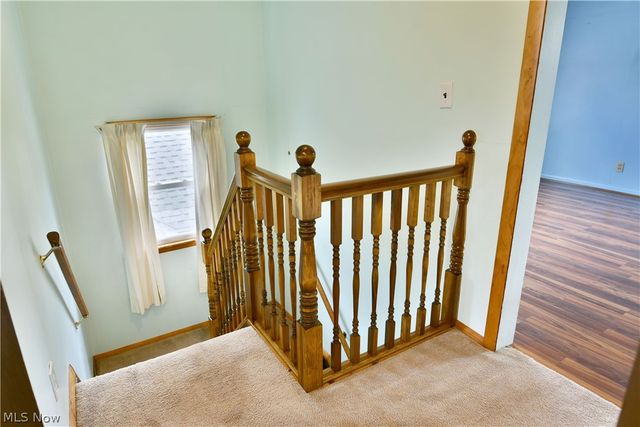1406 Mazda Avenue NE, Warren, OH 44483