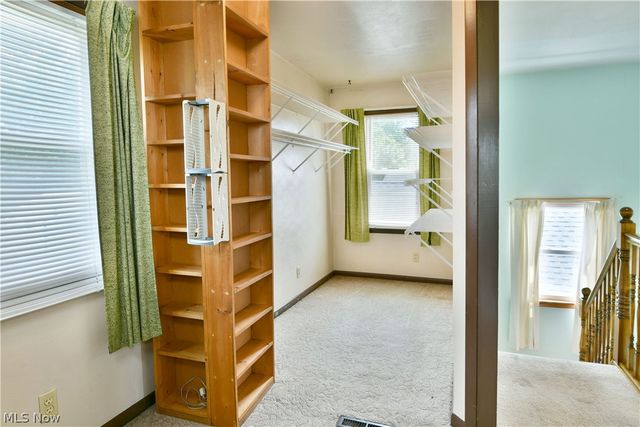 1406 Mazda Avenue NE, Warren, OH 44483