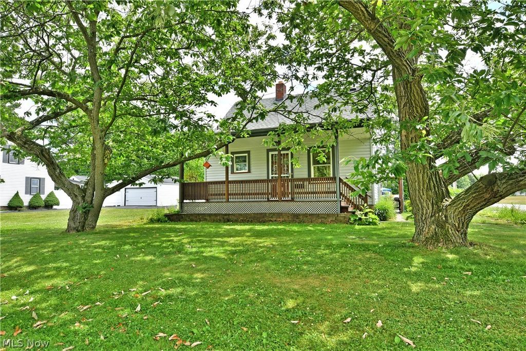 1406 Mazda Avenue NE, Warren, OH 44483