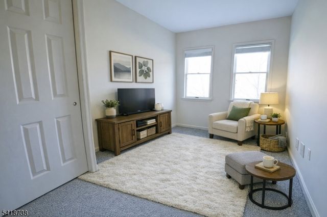 37 Park Edge, Berkeley Heights Twp., NJ 07922