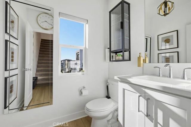 104 Restore, Irvine, CA 92618