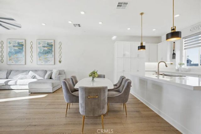 104 Restore, Irvine, CA 92618