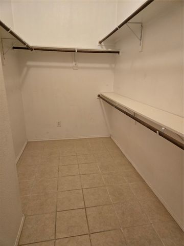 606 Zollman Court, Lancaster, TX 75146