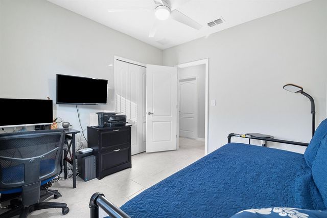 6187 Red Maple Manor, Vero Beach, FL 32966