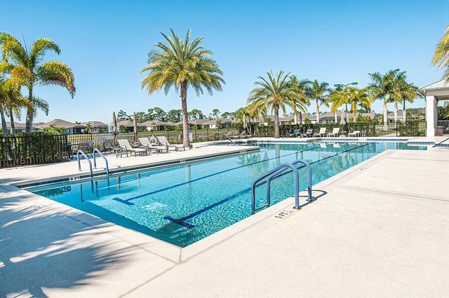 6187 Red Maple Manor, Vero Beach, FL 32966