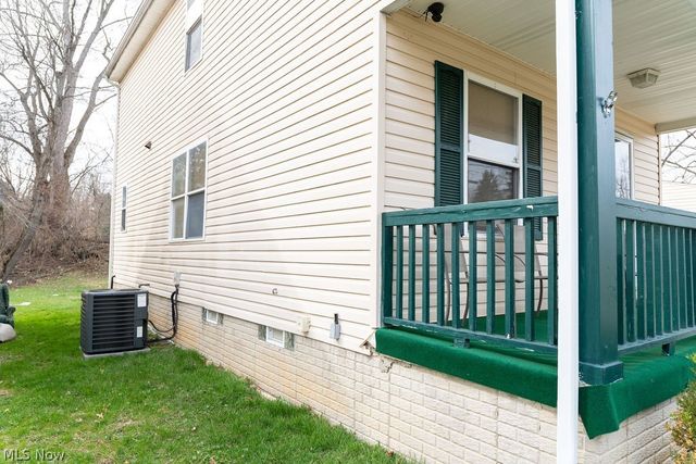 444 Sunshine Avenue, Youngstown, OH 44505