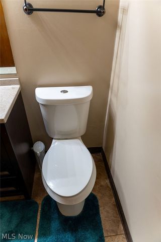 444 Sunshine Avenue, Youngstown, OH 44505