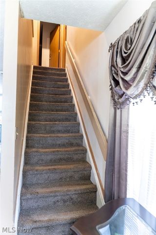 444 Sunshine Avenue, Youngstown, OH 44505