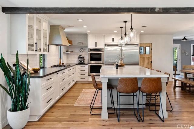 4220 N River, Paso Robles, CA 93446