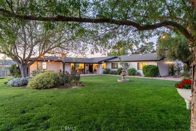 4220 N River, Paso Robles, CA 93446