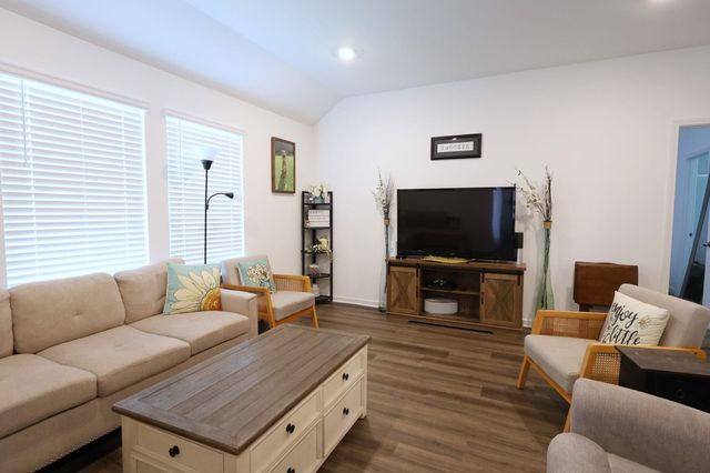 254 Darwen Drive, Raceland, LA 70394