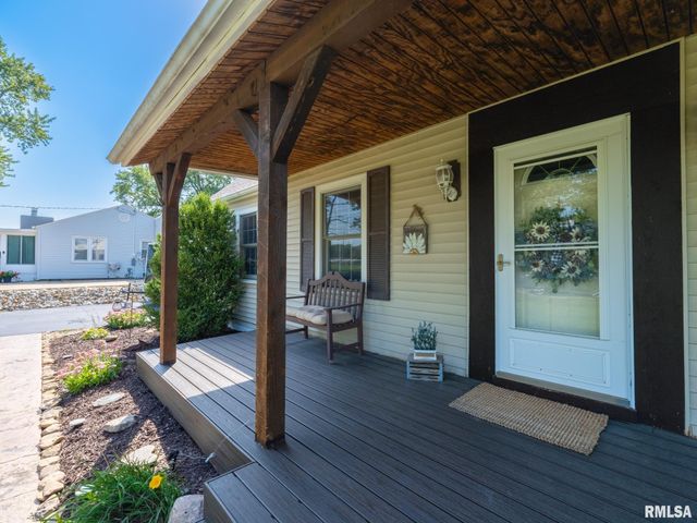 215 Jo Avenue, Germantown Hills, IL 61548