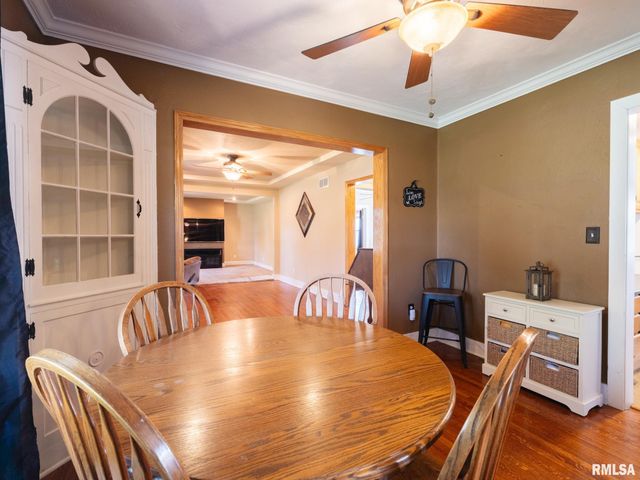 215 Jo Avenue, Germantown Hills, IL 61548