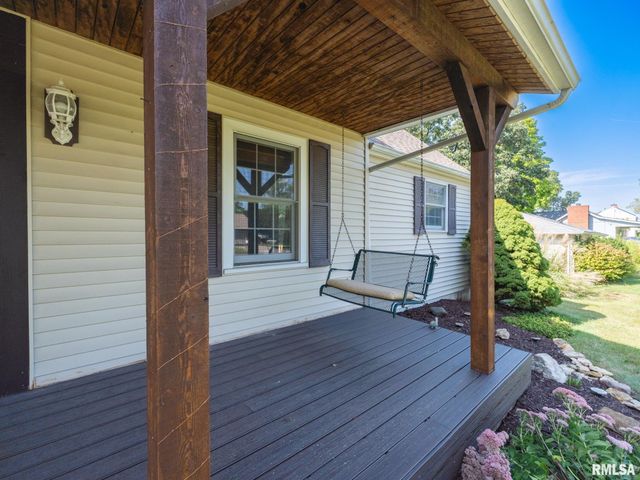 215 Jo Avenue, Germantown Hills, IL 61548