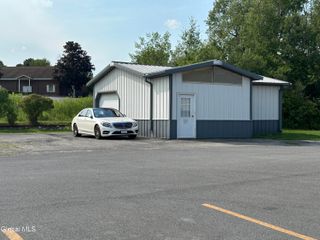 107 S Comrie Avenue, Johnstown, NY 12095