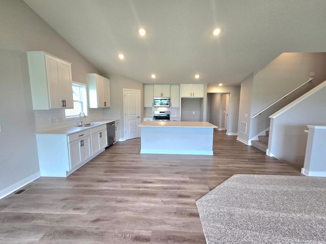 7414 Imperial Way, Elko New Market, MN 55020