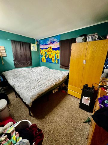 112 W 11th Street, Evart, MI 49631