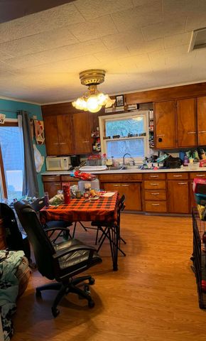 112 W 11th Street, Evart, MI 49631