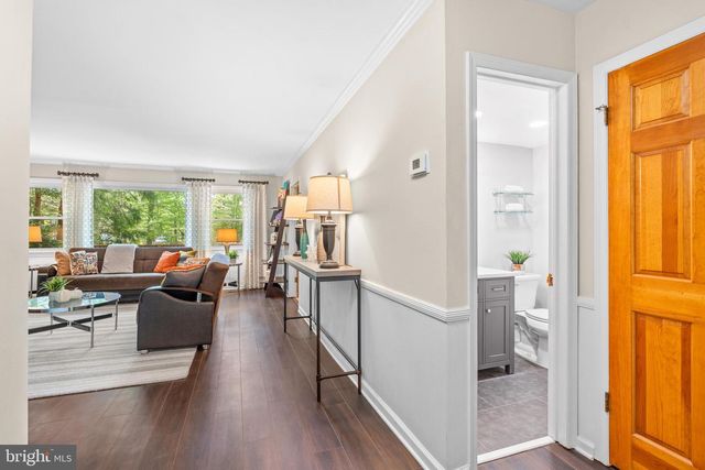 45 W LONG DR, Lawrence Township, NJ 08648