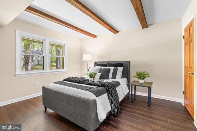 45 W LONG DR, Lawrence Township, NJ 08648