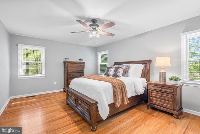 45 W LONG DR, Lawrence Township, NJ 08648