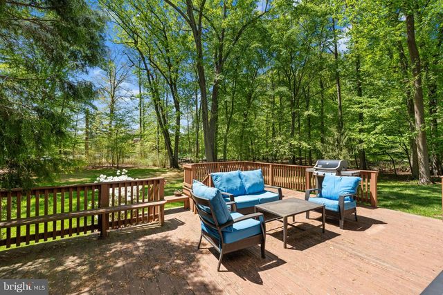 45 W LONG DR, Lawrence Township, NJ 08648