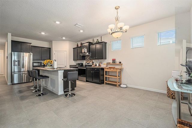 8040 WHEAT STONE DRIVE, Zephyrhills, FL 33540