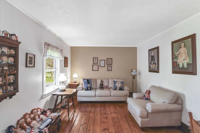 1297 Substation Road, Brunswick, OH 44212