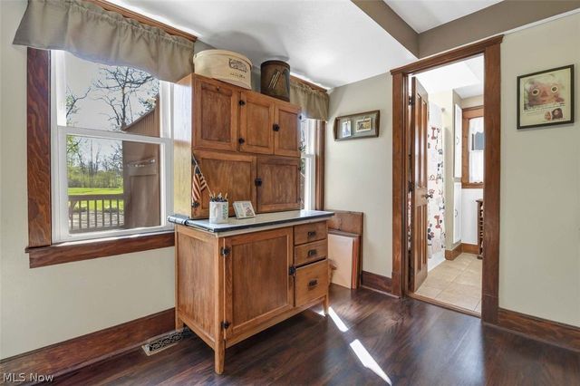 1297 Substation Road, Brunswick, OH 44212