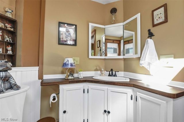 1297 Substation Road, Brunswick, OH 44212