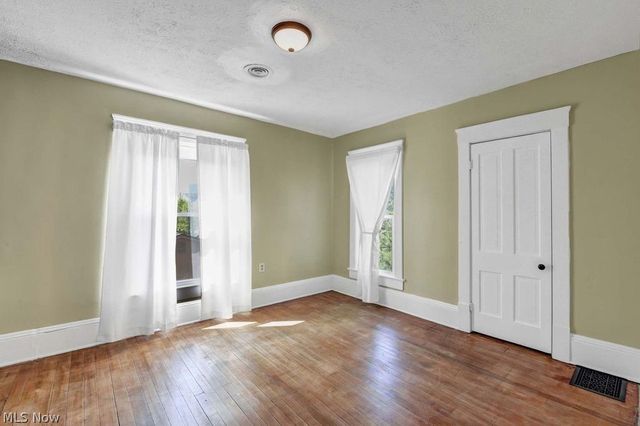 1297 Substation Road, Brunswick, OH 44212