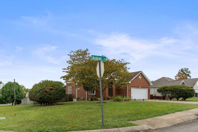 405 Arabian Ln, Springfield, TN 37172