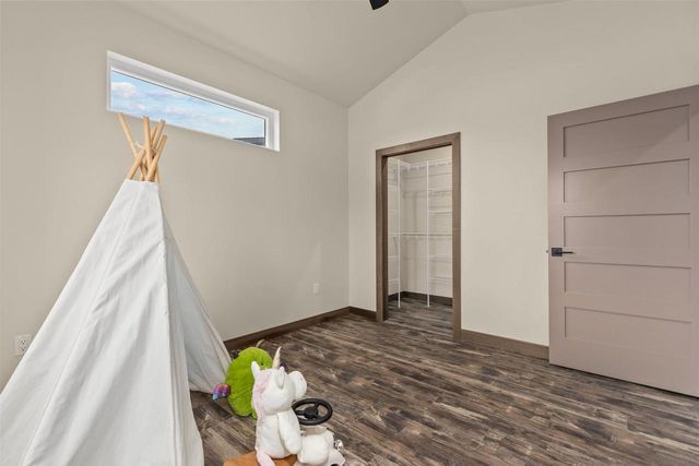 1764 BOBBY JONES DRIVE, De Pere, WI 54115